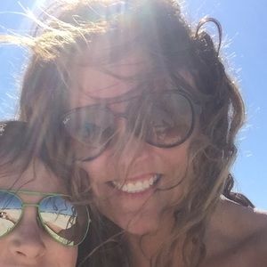 Meet your Posher, Jen